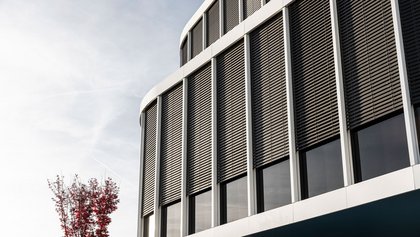 Außenjalousien Gebäude